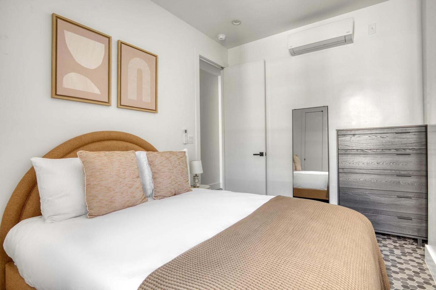 Prospect Heights 2br W Wd Nr Barclays Center Nyc-953 Apartment New York