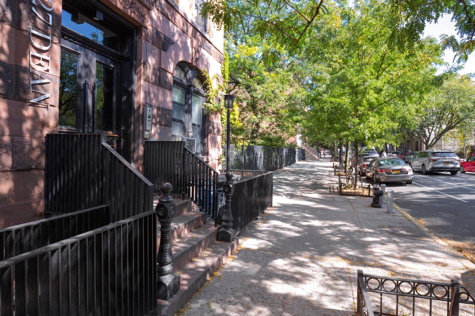 Prospect Heights 2br W Wd Nr Barclays Center Nyc-953 Apartment